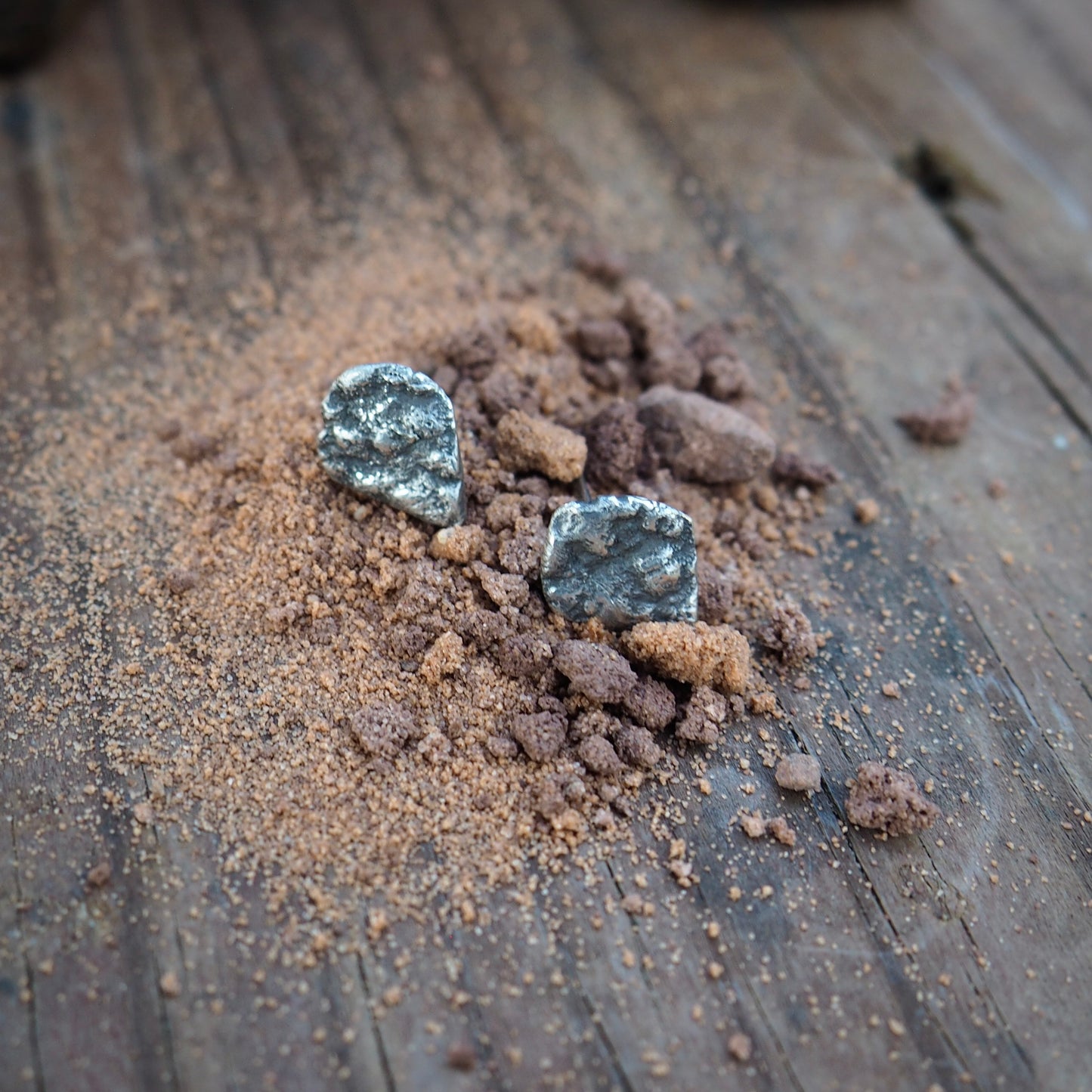 Sandstone Trailhead Studs #1