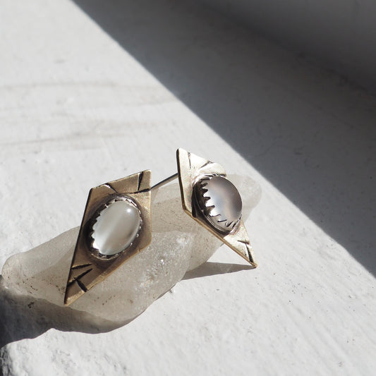 Essence of Snow Fractal Studs #1