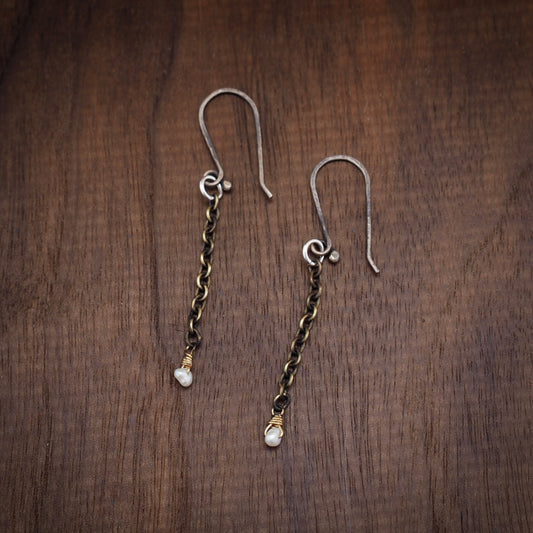 Drop Chain Pearl Earrings