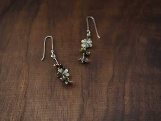 Floating Flowers Earrings
