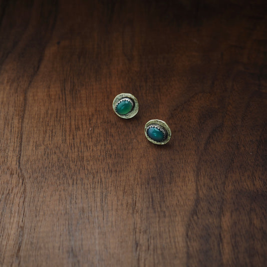 Hardy Agate Trail-Dusted Studs