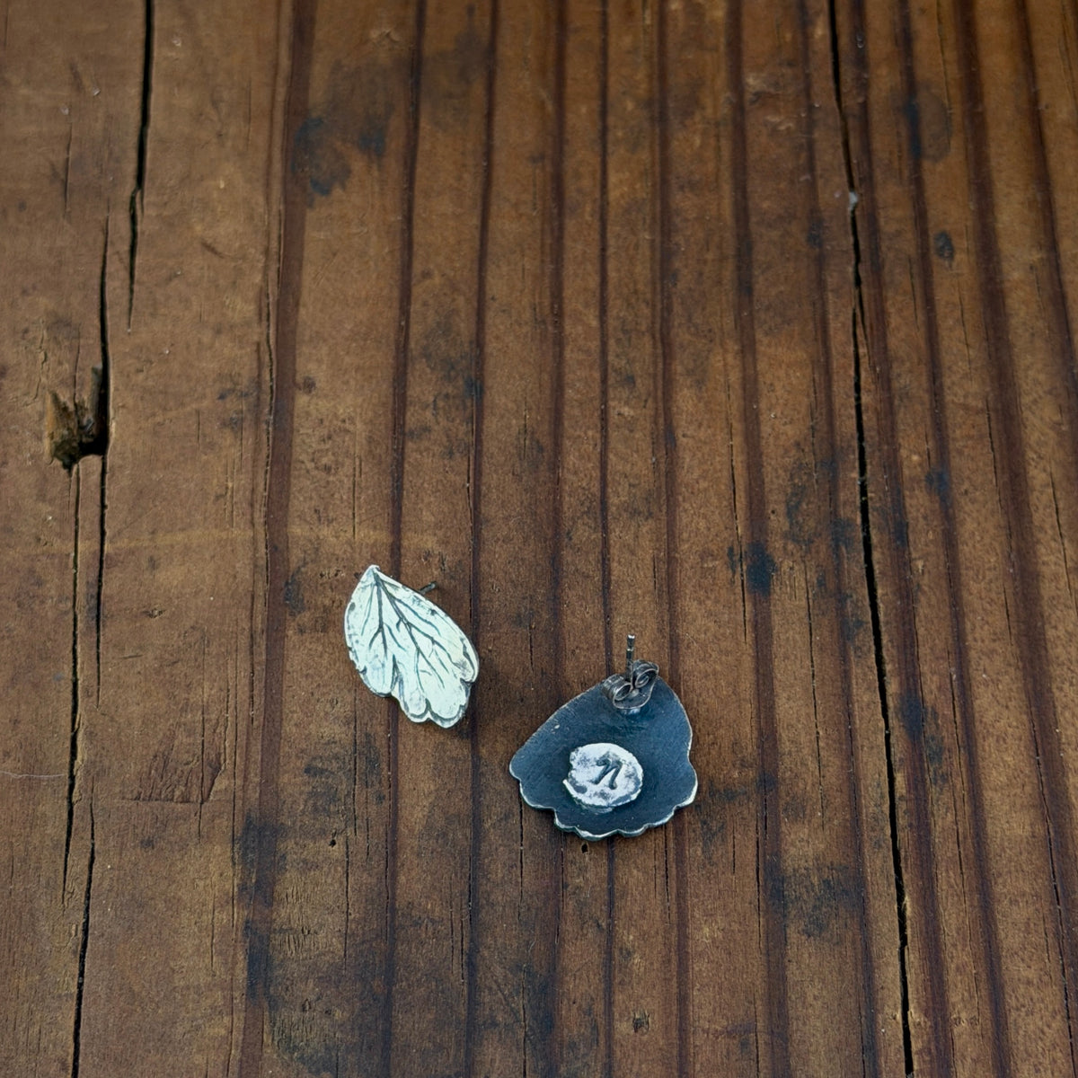 Pressed Columbine Leaf Studs