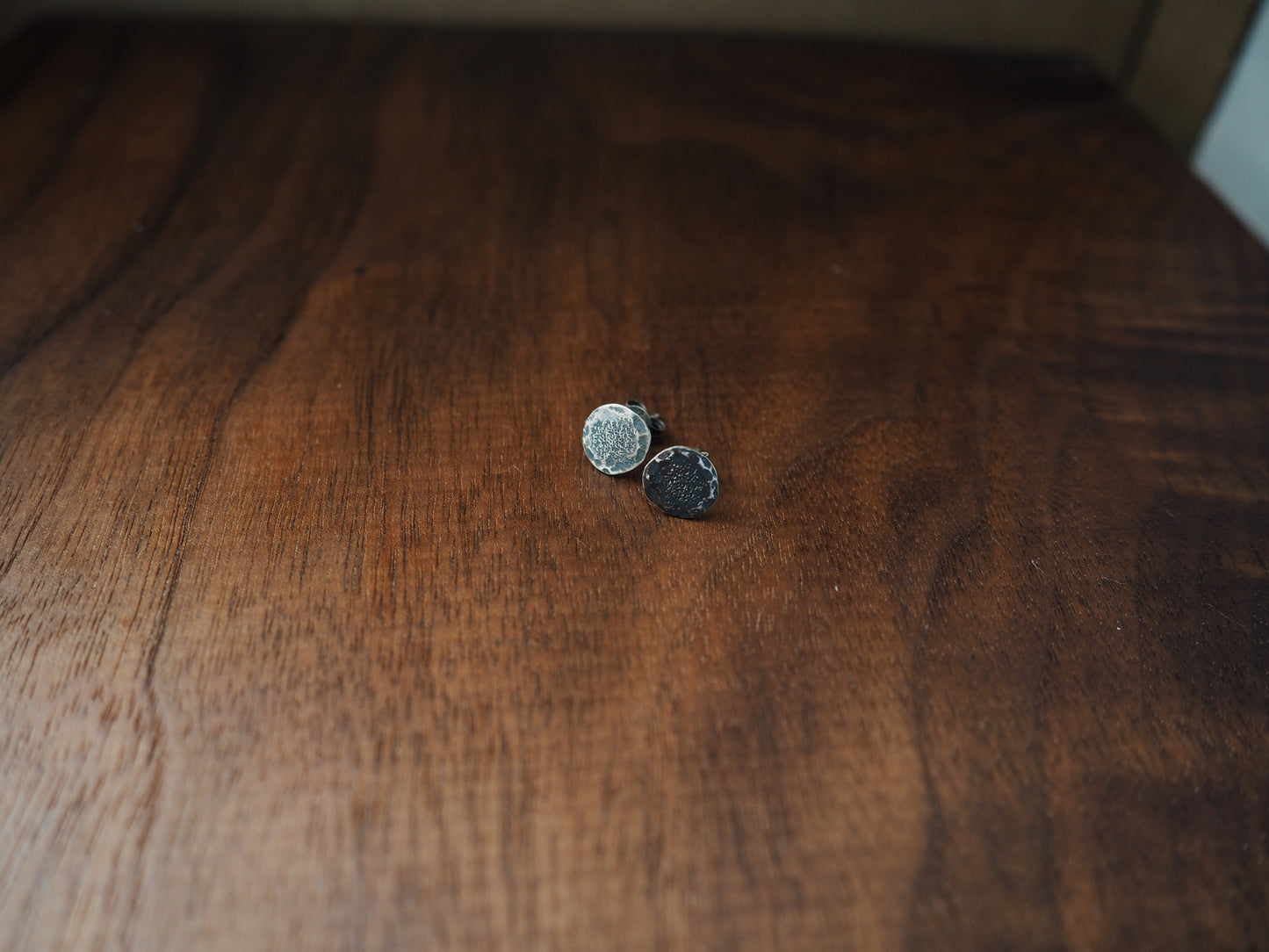 Hardy Silver Trail-Dusted Studs