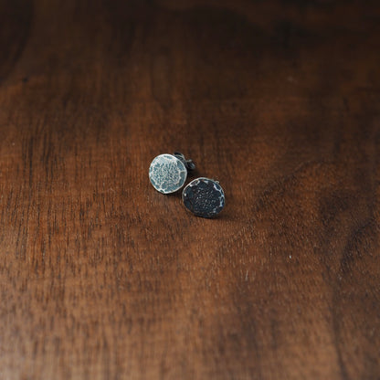 Hardy Silver Trail-Dusted Studs