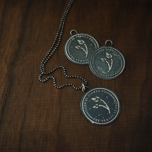 Pre-vernal Seasonality Pendant Necklace
