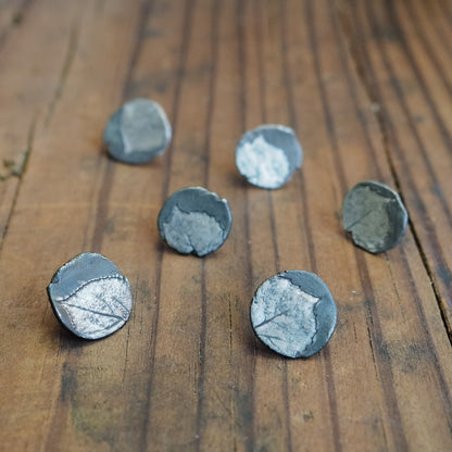 Pressed Aspen Leaf Round Studs